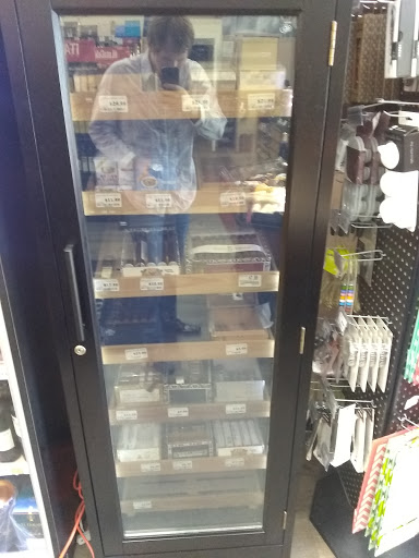 Liquor Store «Mega Wine & Spirits», reviews and photos, 9525 Westview Dr, Coral Springs, FL 33076, USA