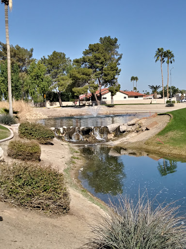 Golf Course «Westbrook Village Golf Club Lakes Course», reviews and photos, 19260 N Westbrook Pkwy, Peoria, AZ 85382, USA