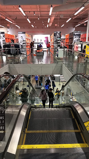 Clothing Store «Nike Factory Store», reviews and photos, 100 Citadel Drive #561, Los Angeles, CA 90040, USA