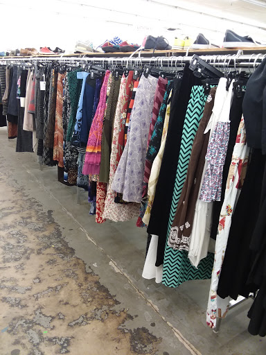 Thrift Store «The Salvation Army Family Store & Donation Center», reviews and photos, 6715 Dempster St, Morton Grove, IL 60053, USA