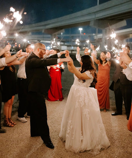 Bridal Shop «Bliss Bridal Salon», reviews and photos, 6501 E Lancaster Ave, Fort Worth, TX 76112, USA