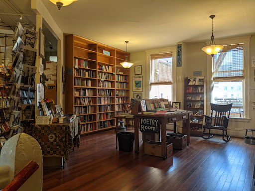 Book Store «City Lights Booksellers & Publishers», reviews and photos, 261 Columbus Ave, San Francisco, CA 94133, USA