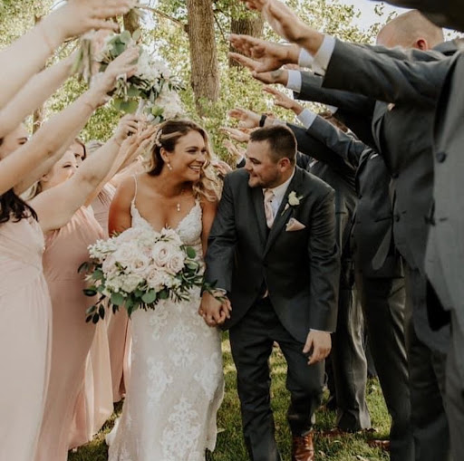 Beauty Salon «Montage Salon & Spa», reviews and photos, 612 W State St, Geneva, IL 60134, USA