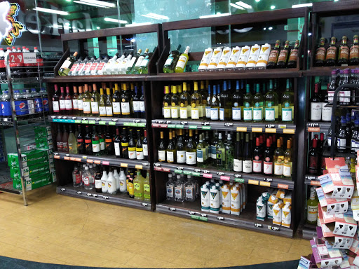 Gas Station «Thorntons», reviews and photos, 7301 Kingsgate Way, West Chester Township, OH 45069, USA