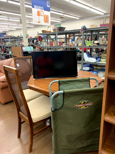 Thrift Store «Goodwill», reviews and photos