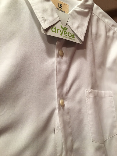 Dry Cleaner «Dryeco Green Dry Cleaners : Dry Cleaners Miami, Dry Cleaning Delivery, Organic Dry Cleaning», reviews and photos, 18660 Collins Ave, North Miami Beach, FL 33160, USA