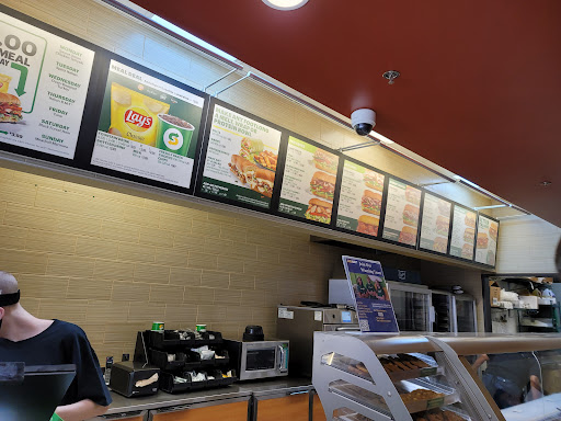 Sandwich Shop «Subway Sandwiches», reviews and photos, 6800 N 95th Ave #865, Glendale, AZ 85305, USA