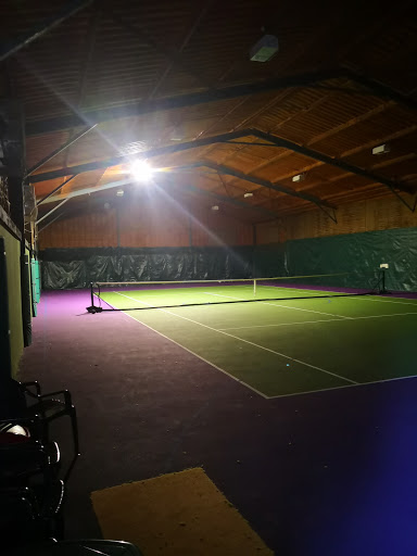 Newtons Farm Tennis Court