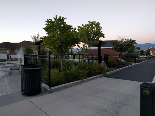 Water Park «Oquirrh Shadows Park Splash Pad», reviews and photos, 4000 W & South Jordan Parkway, South Jordan, UT 84095, USA