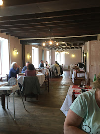 Atmosphère du Restaurant Auberge De Rigny à Lumigny-Nesles-Ormeaux - n°2