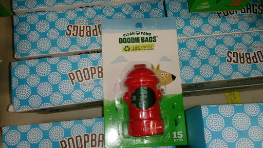 Pet Supply Store «Pet Supermarket», reviews and photos, 1746 E Silver Springs Blvd, Ocala, FL 34470, USA