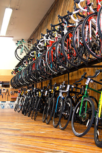 Outdoor Sports Store «Peak Sports», reviews and photos, 207 NW 2nd St, Corvallis, OR 97330, USA