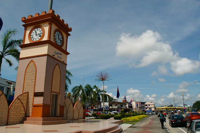 Kota Tinggi Clock Tower