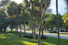 Don Soffer Exercise Trail