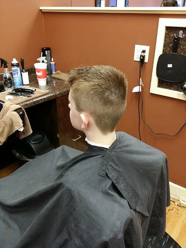 Barber Shop «The Barbershop A Hair Salon for Men», reviews and photos, 1150 Westowne Dr, Neenah, WI 54956, USA