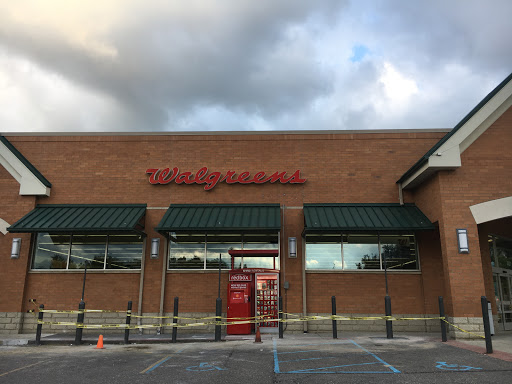 Walgreens, 2321 E Grand River Ave, Howell, MI 48843, USA, 