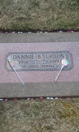 Funeral Home «Mountain View Funeral Home & Memorial Park», reviews and photos, 4100 Steilacoom Blvd SW, Lakewood, WA 98499, USA