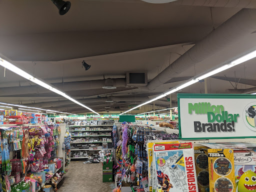 Dollar Store «Dollar Tree», reviews and photos, 10237 Rosecrans Ave, Bellflower, CA 90706, USA
