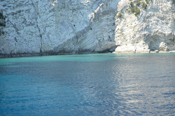 Photo de Atokos beach II avec baie spacieuse