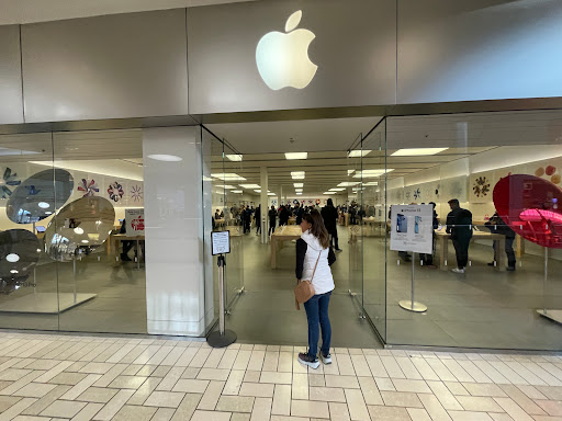 Computer Store «Apple Tysons Corner», reviews and photos, 1961 Chain Bridge Rd, McLean, VA 22102, USA