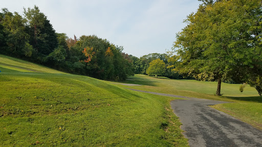 Golf Course «Hickory Hill Golf Course», reviews and photos, 156 NY-17A, Warwick, NY 10990, USA