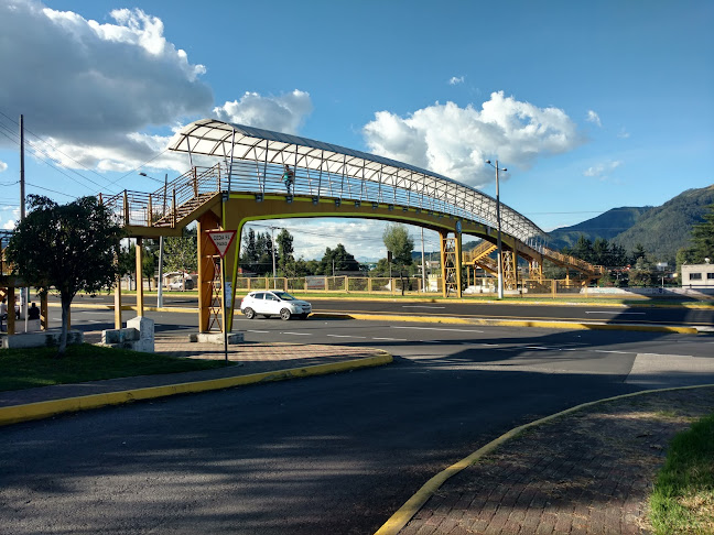 Opiniones de Puente 9 Quito-Valle de los Chillos en Quito - Servicio de taxis