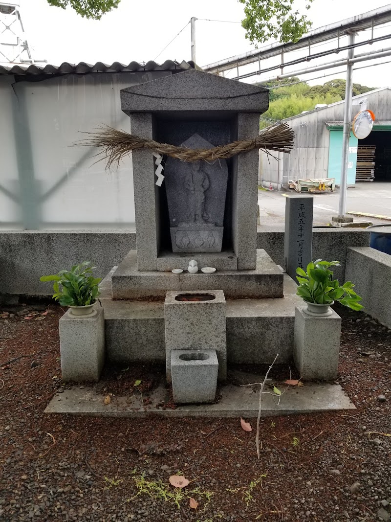 諏訪神社