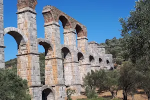 Roman Aqueduct image