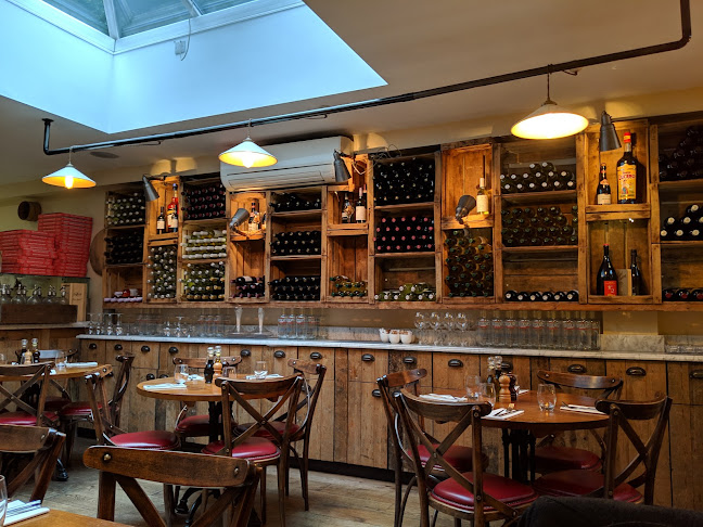 Comments and reviews of Cacciari's Restaurant