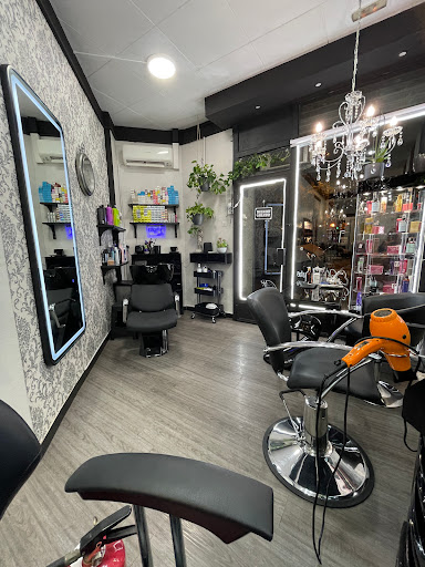 L' ART Perruqueria i Estética Unisex en Barcelona, Barcelona