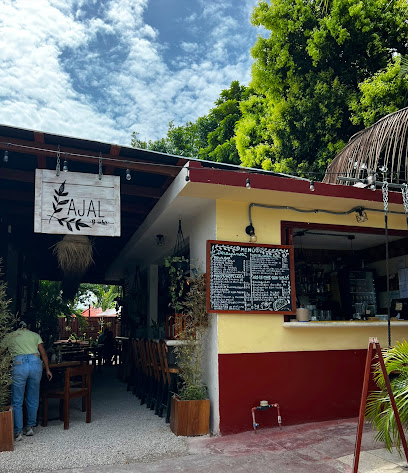 Ajal Restaurante Bacalar - Av 5 entre calle 18 y 20, Centro, 77930 Bacalar, Q.R., Mexico