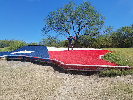 Park «Mountain Creek Lake Park Pavilion», reviews and photos, 2402 Cardiff St, Grand Prairie, TX 75051, USA