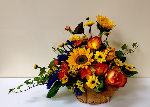 Florist «A Touch Of Elegance Florist», reviews and photos, 12123 Shelbyville Rd, Louisville, KY 40243, USA