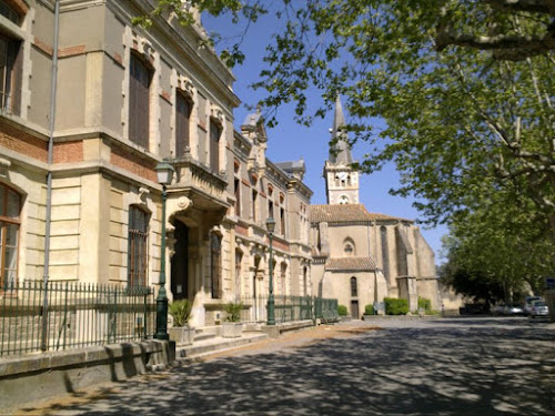 Mairie de Montlaur à Val-de-Dagne