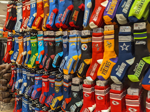 Sporting Goods Store «SCHEELS», reviews and photos, 17202 Davenport St, Omaha, NE 68118, USA