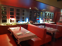 Atmosphère du Restaurant Le Neptune à Paimpol - n°10
