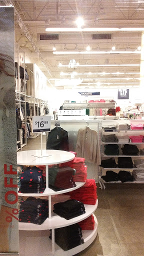 Clothing Store «Gap Outlet», reviews and photos, 6200 Grand River Blvd E #402, Leeds, AL 35094, USA