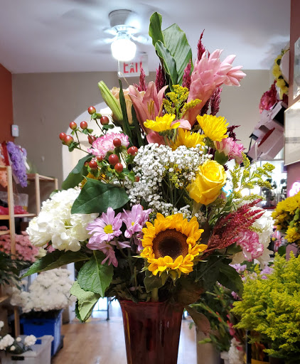 Florist «Riehs Flowers», reviews and photos, 4403 N 5th St, Philadelphia, PA 19140, USA