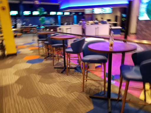 Restaurant «Main Event Entertainment», reviews and photos, 2070 S Stemmons Fwy, Lewisville, TX 75067, USA