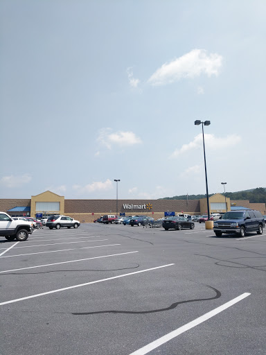 Department Store «Walmart Supercenter», reviews and photos, 12751 Washington Twp Blvd, Waynesboro, PA 17268, USA