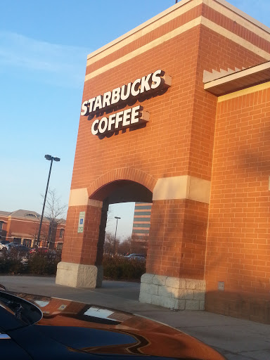 Coffee Shop «Starbucks», reviews and photos, 1560 E Golf Rd, Schaumburg, IL 60173, USA