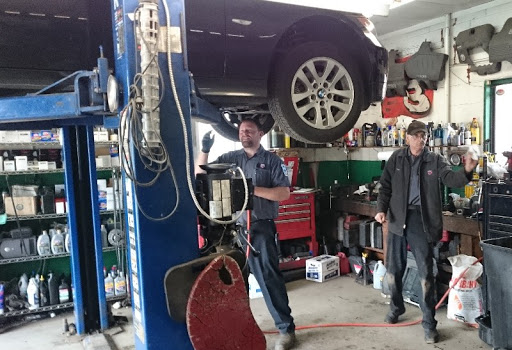 Mechanic «Sweeten Creek Automotive», reviews and photos, 1269 Sweeten Creek Rd, Asheville, NC 28803, USA