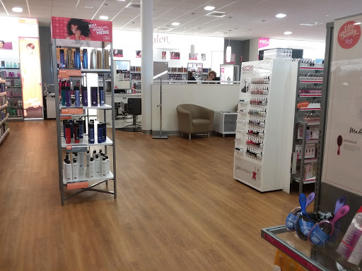 Hair Salon «Ulta Beauty», reviews and photos, 2699 Edmondson Rd, Cincinnati, OH 45209, USA