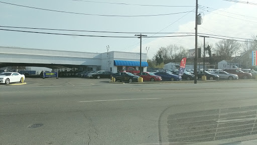 Used Car Dealer «Approved Auto of America», reviews and photos, 2105 Dixie Hwy, Louisville, KY 40210, USA