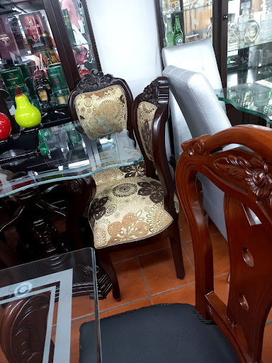 Free furniture Medellin