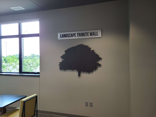 Sign Shop «FASTSIGNS», reviews and photos, 313 N Mattis Ave #114, Champaign, IL 61821, USA