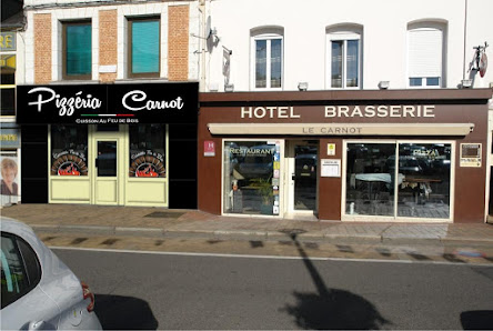 Hôtel Brasserie Pizzeria Le Carnot 10 Pl. Charles de Gaulle, 76210 Bolbec