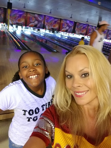 Bowling Alley «Bandera Bowling Center», reviews and photos, 6700 Huebner Rd, Leon Valley, TX 78238, USA