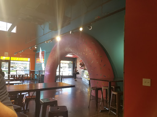 Donut Shop «Hurts Donut», reviews and photos, 1111 E Republic Rd #164, Springfield, MO 65807, USA