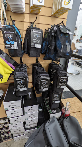 Camping Store «Half-Moon Outfitters Inc», reviews and photos, 1420 Laurens Rd, Greenville, SC 29607, USA